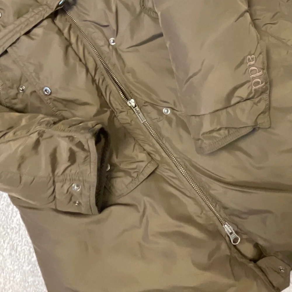 ADD COAT - Picture 5 of 6